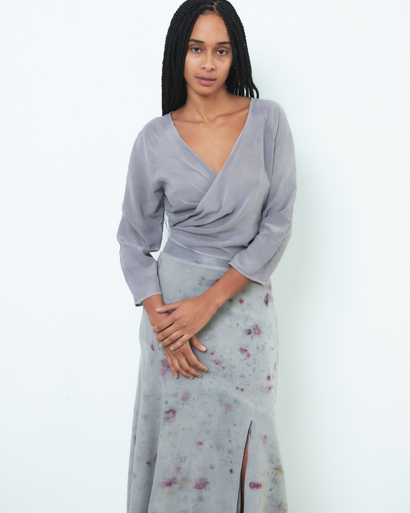 M O C_Grey Iris Blouse