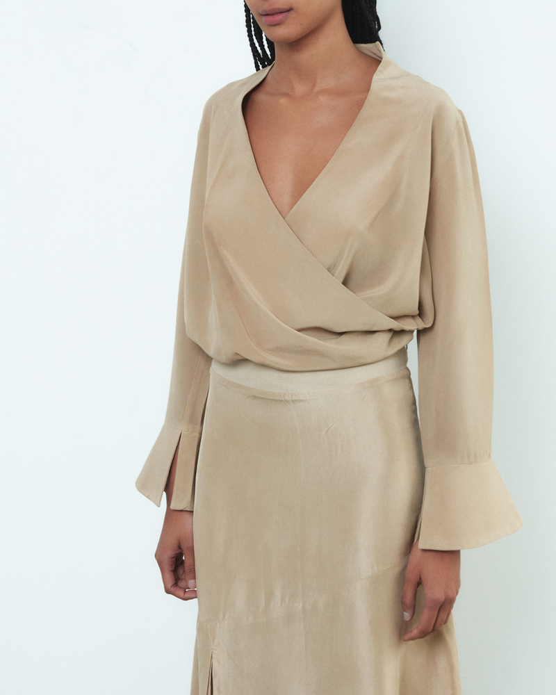 M O C_Flor Beige Blouse
