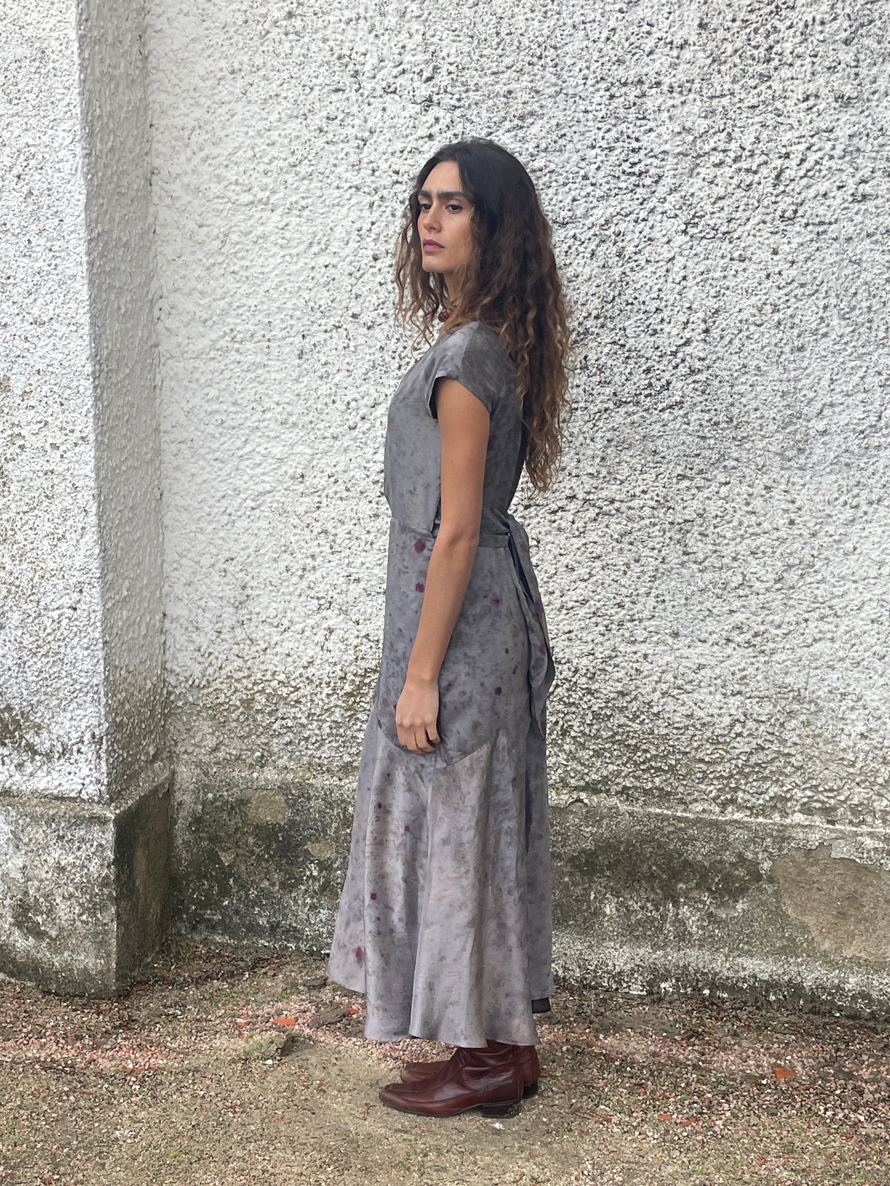 M O C_Cochinneal Iris Dress_4