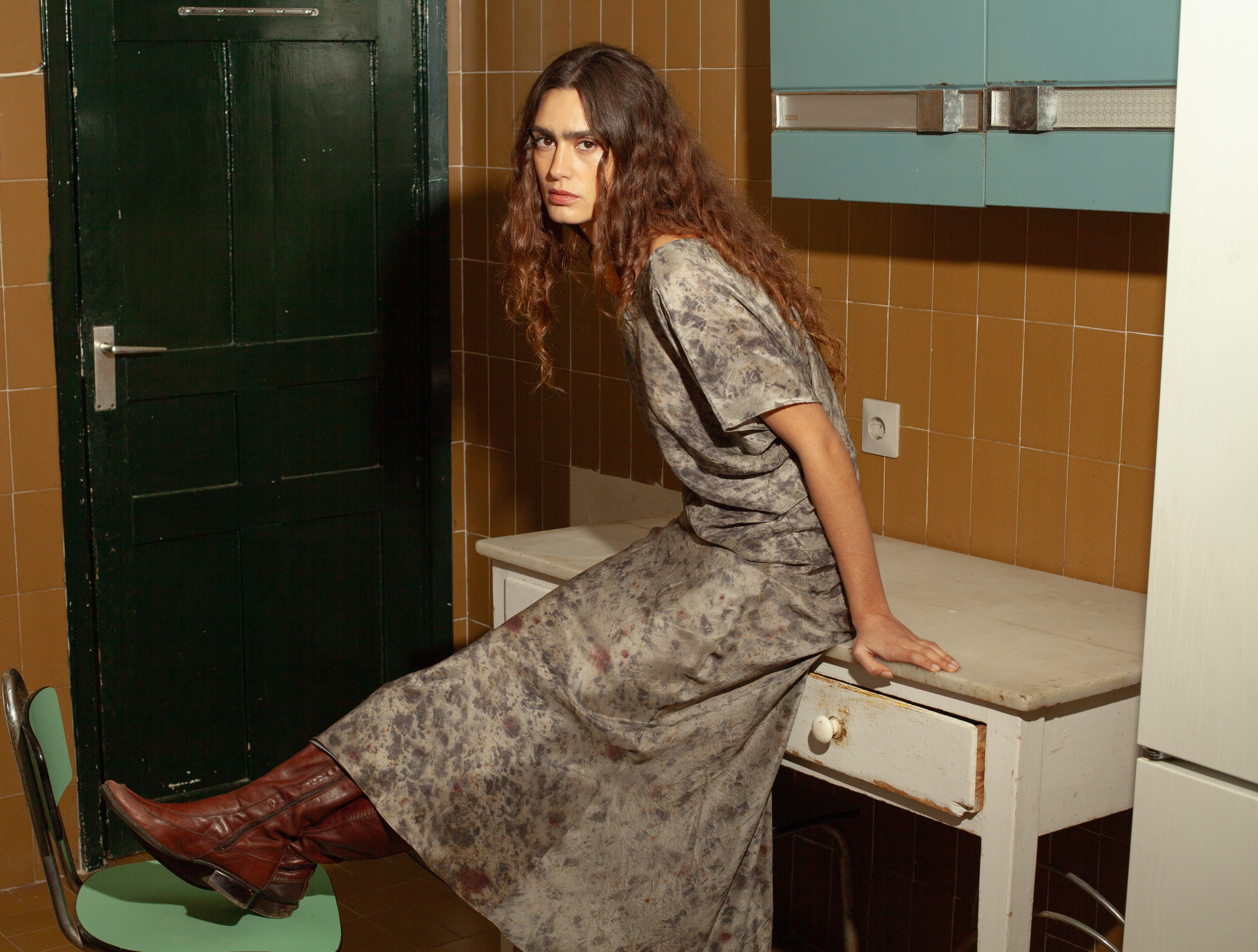 M O C_Grey Girasol Top_2