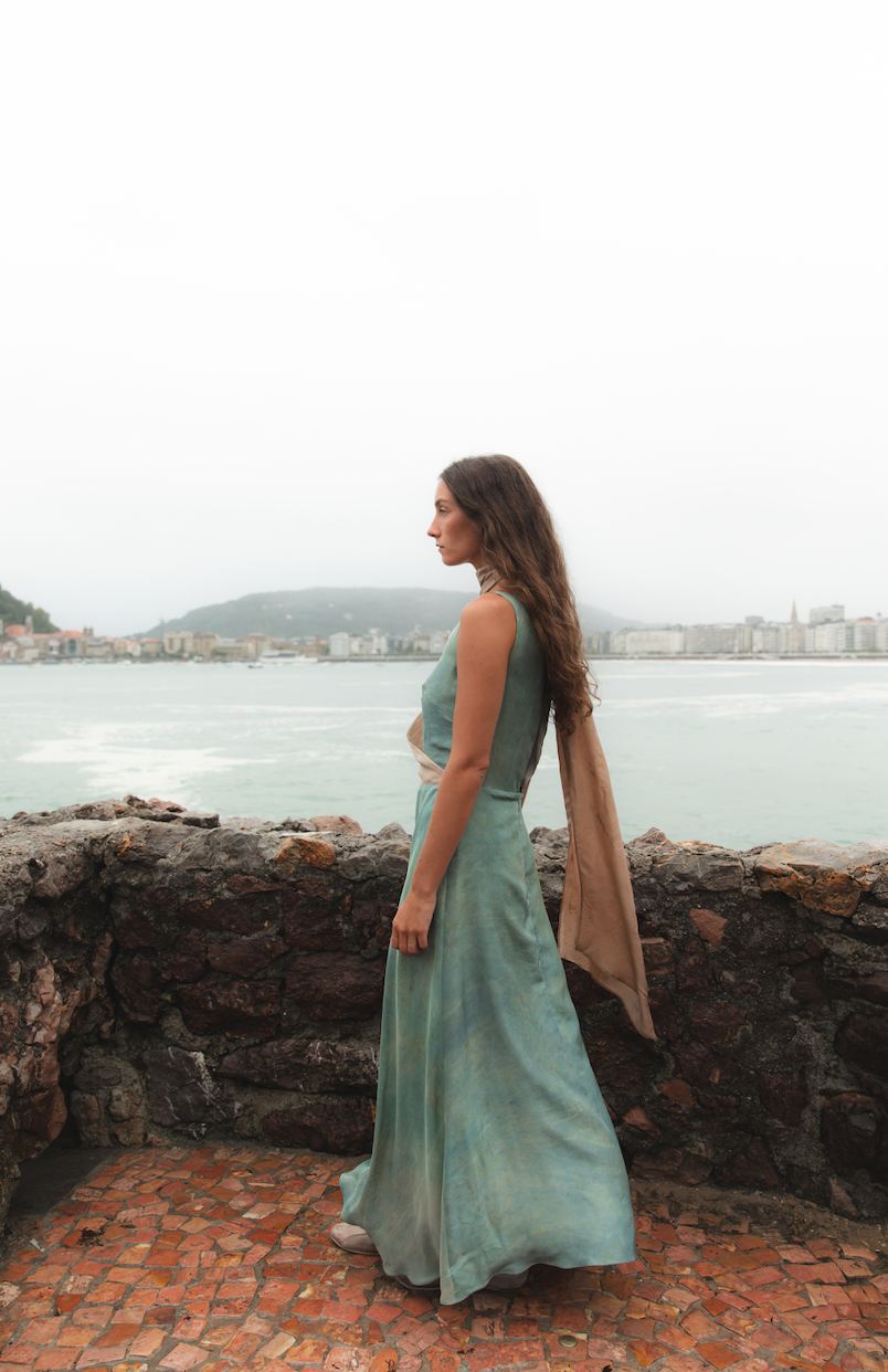 M O C_Silk Amarilis Dress_3