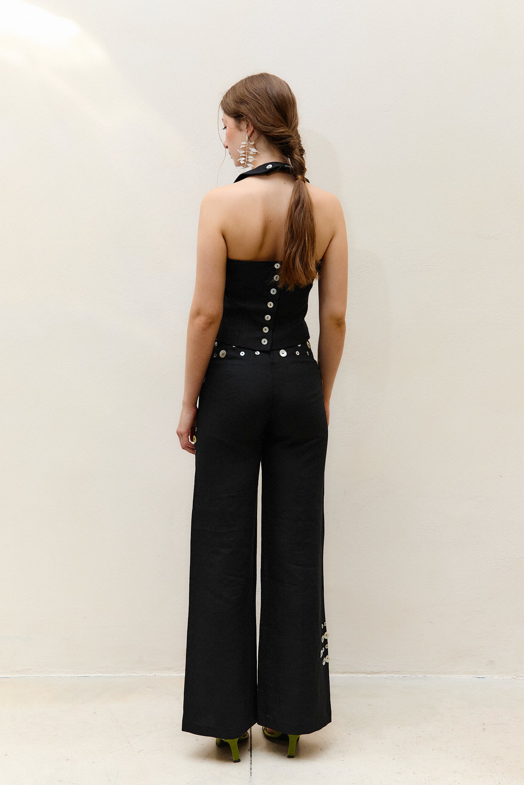 M O C_Black Manila Trousers_4