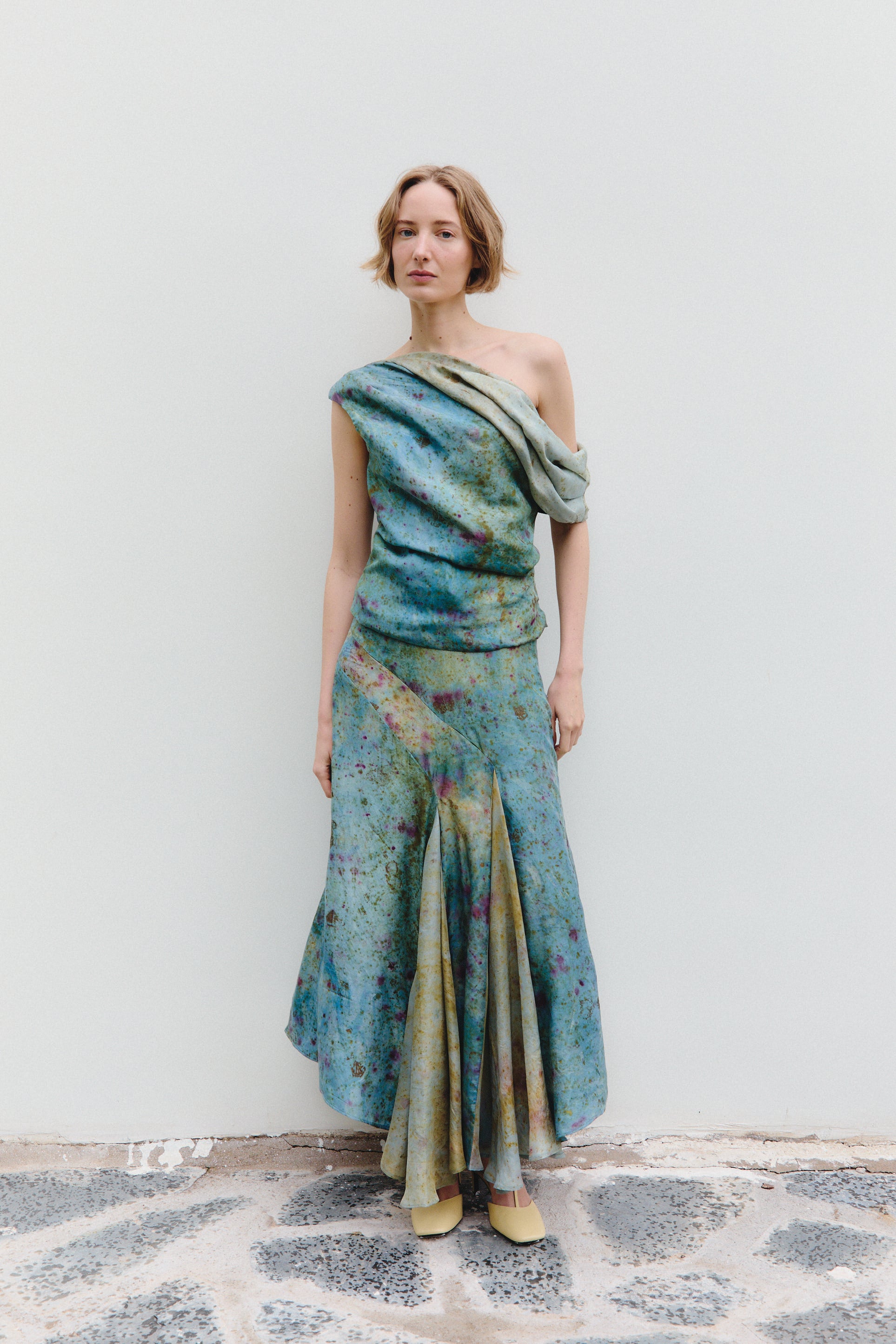 M O C_Silk Duli Skirt_2