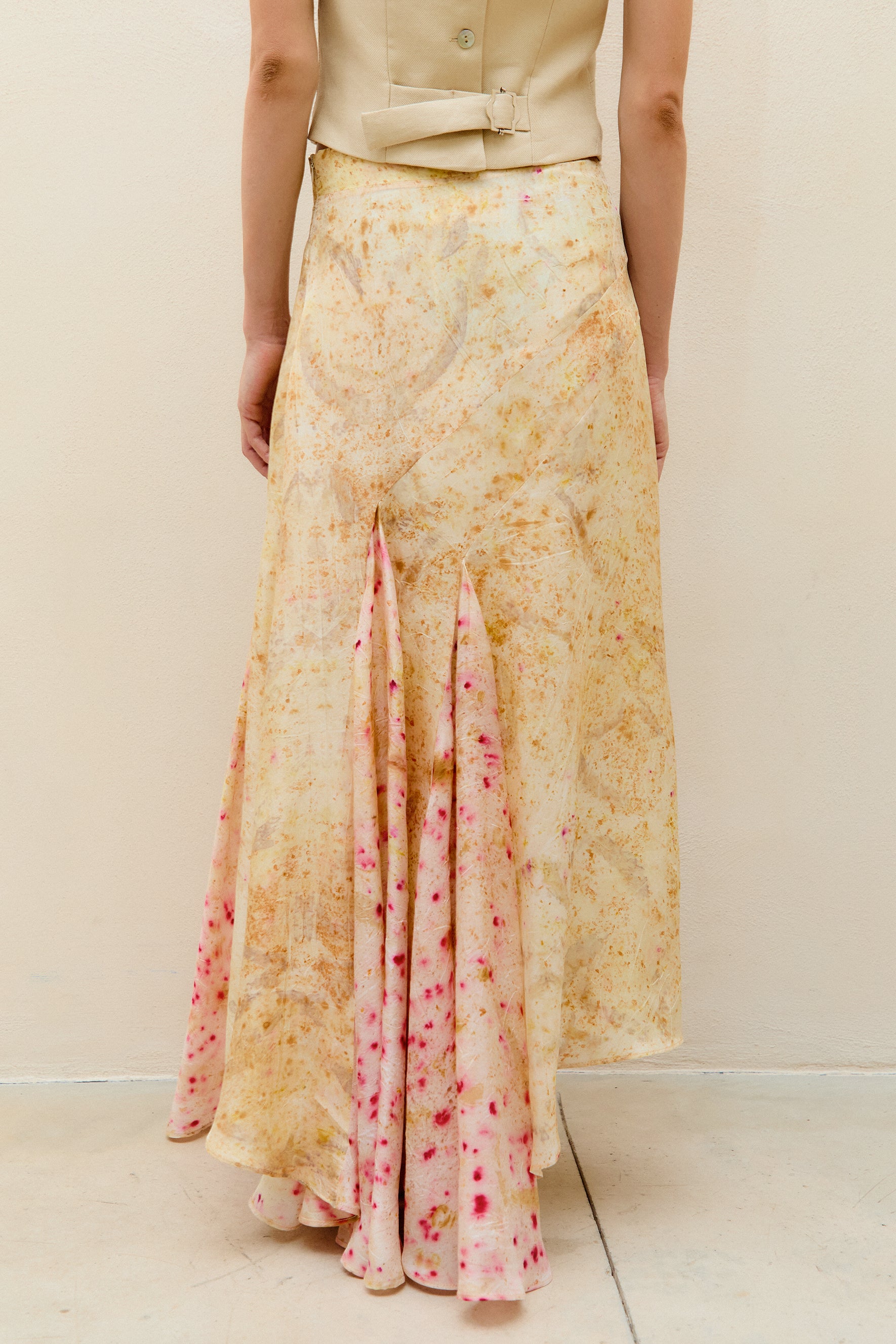 M O C_Flowers Duli Skirt_6