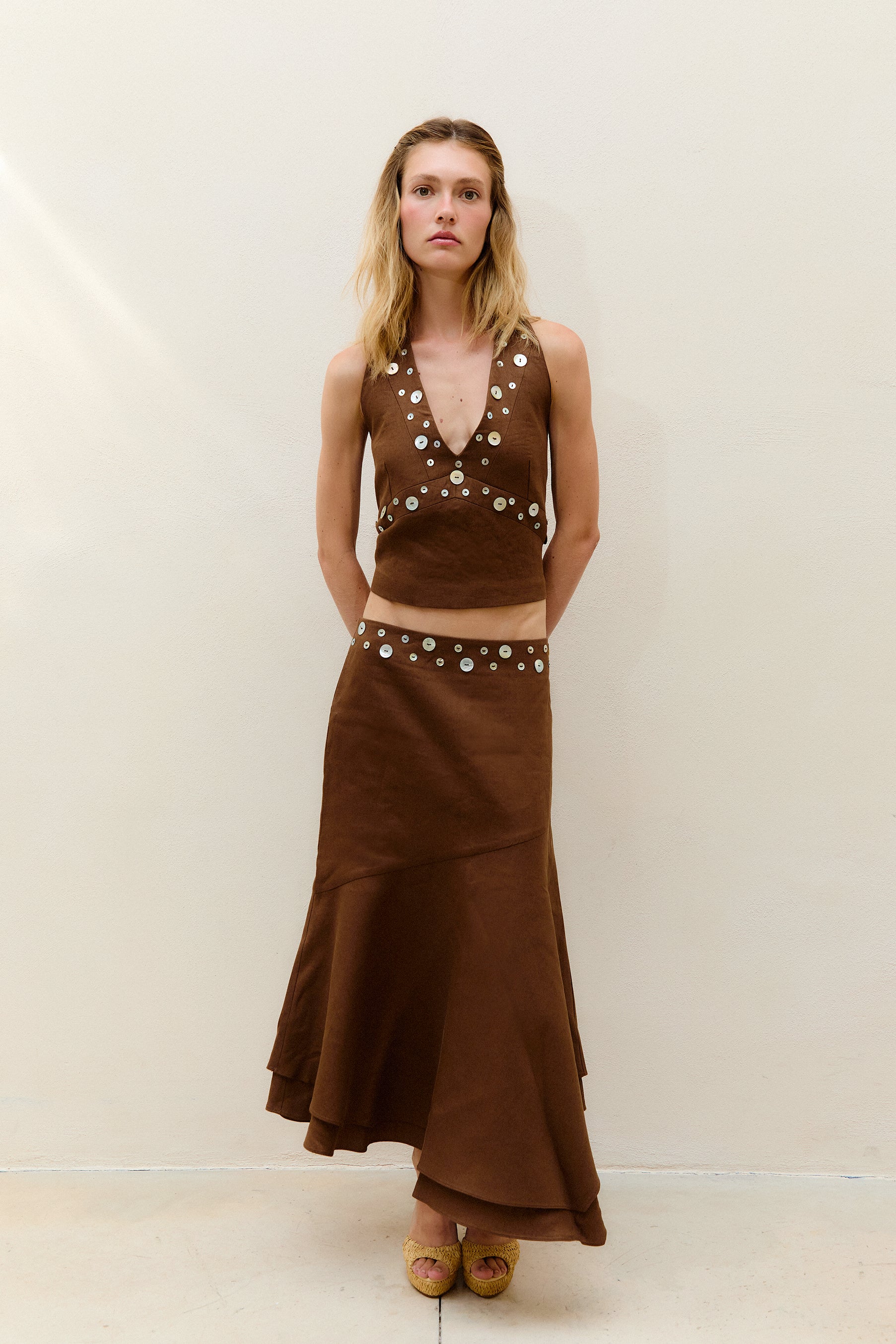M O C_Chocolate Nacpan Skirt_2