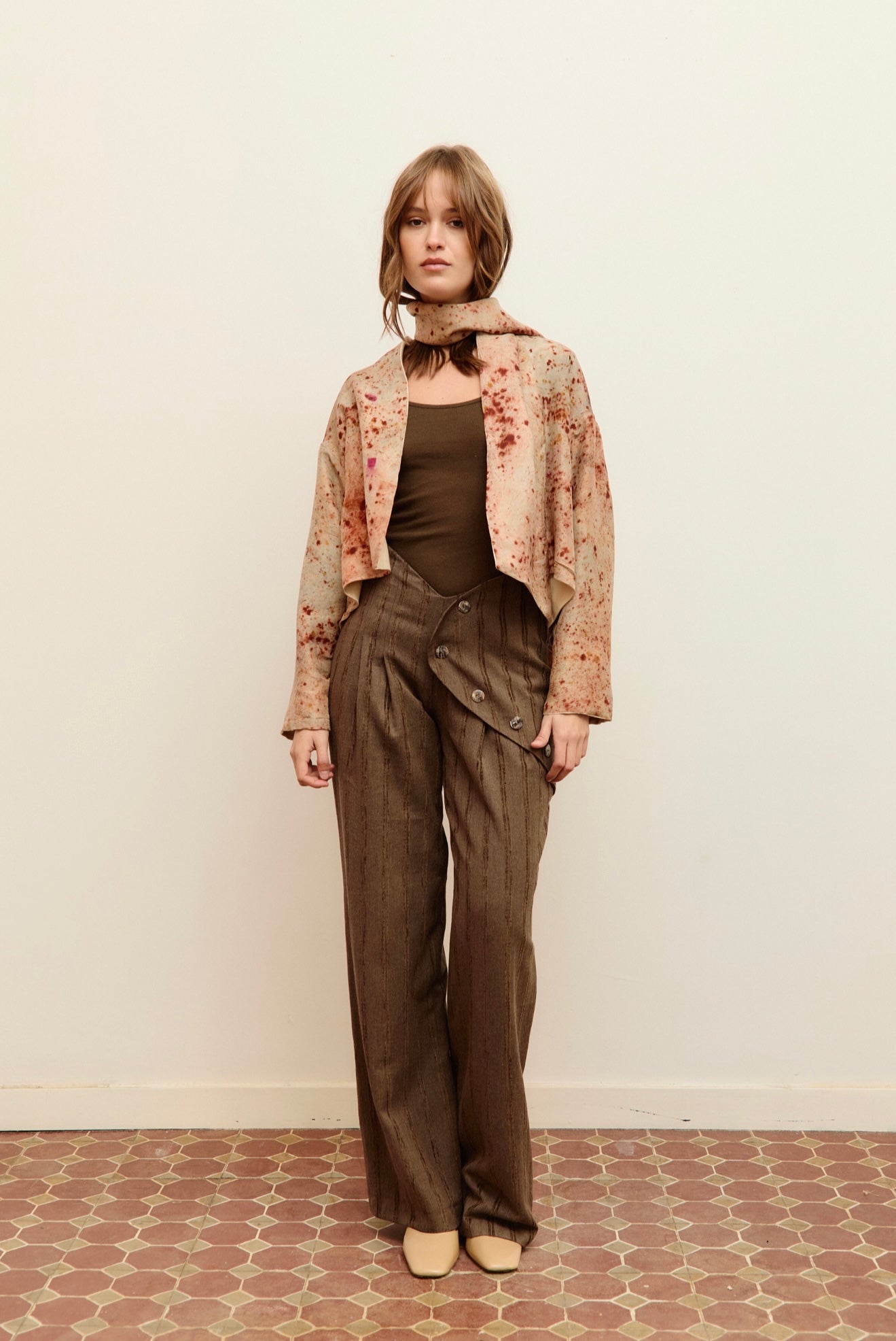 M O C_Short Hibiscus Coat_4