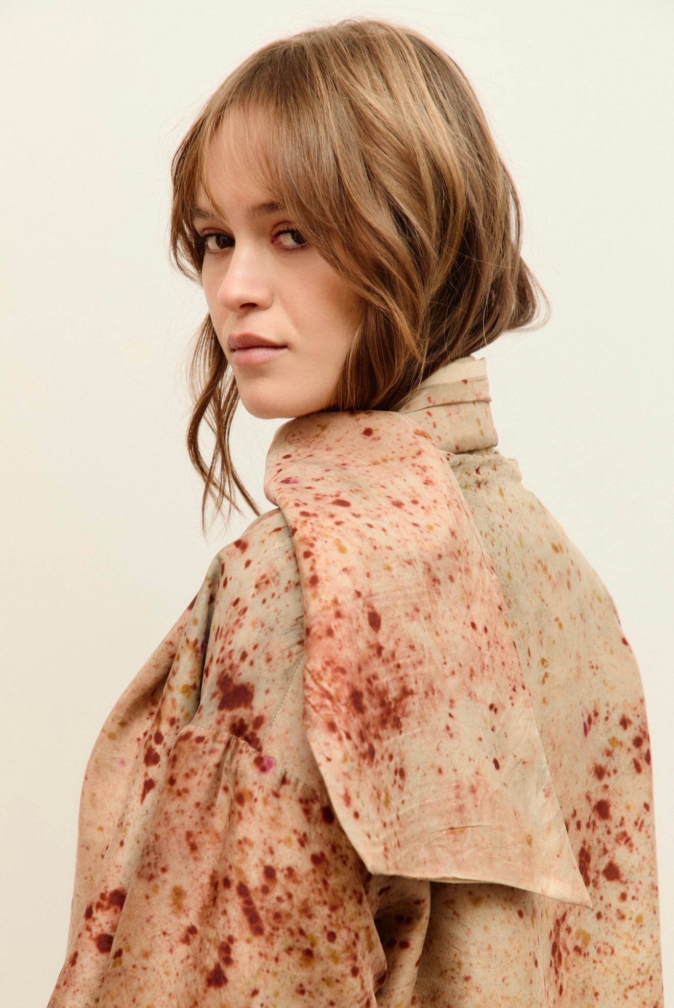 M O C_Short Hibiscus Coat_3