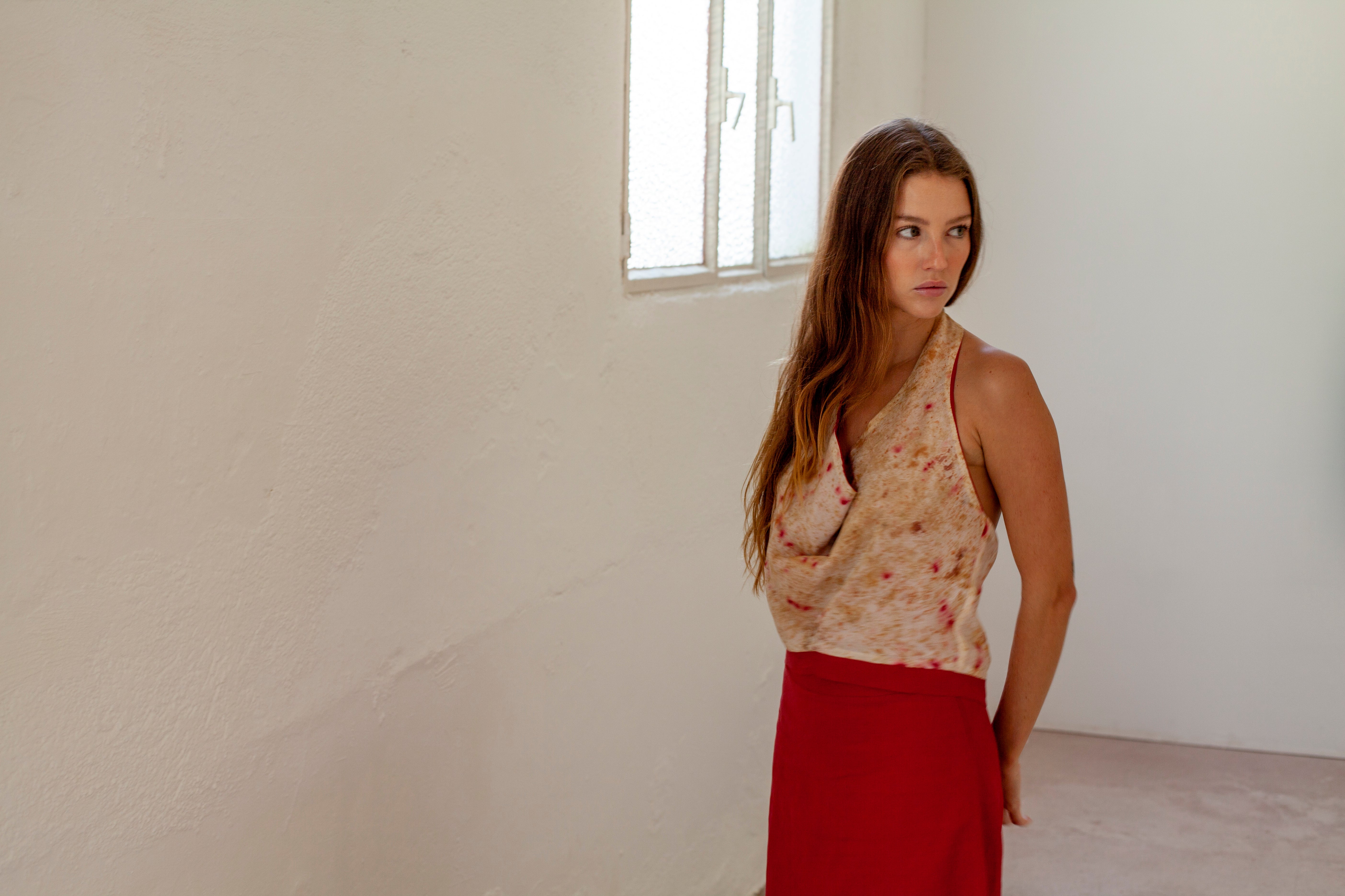 M O C_Red Cala Top_4
