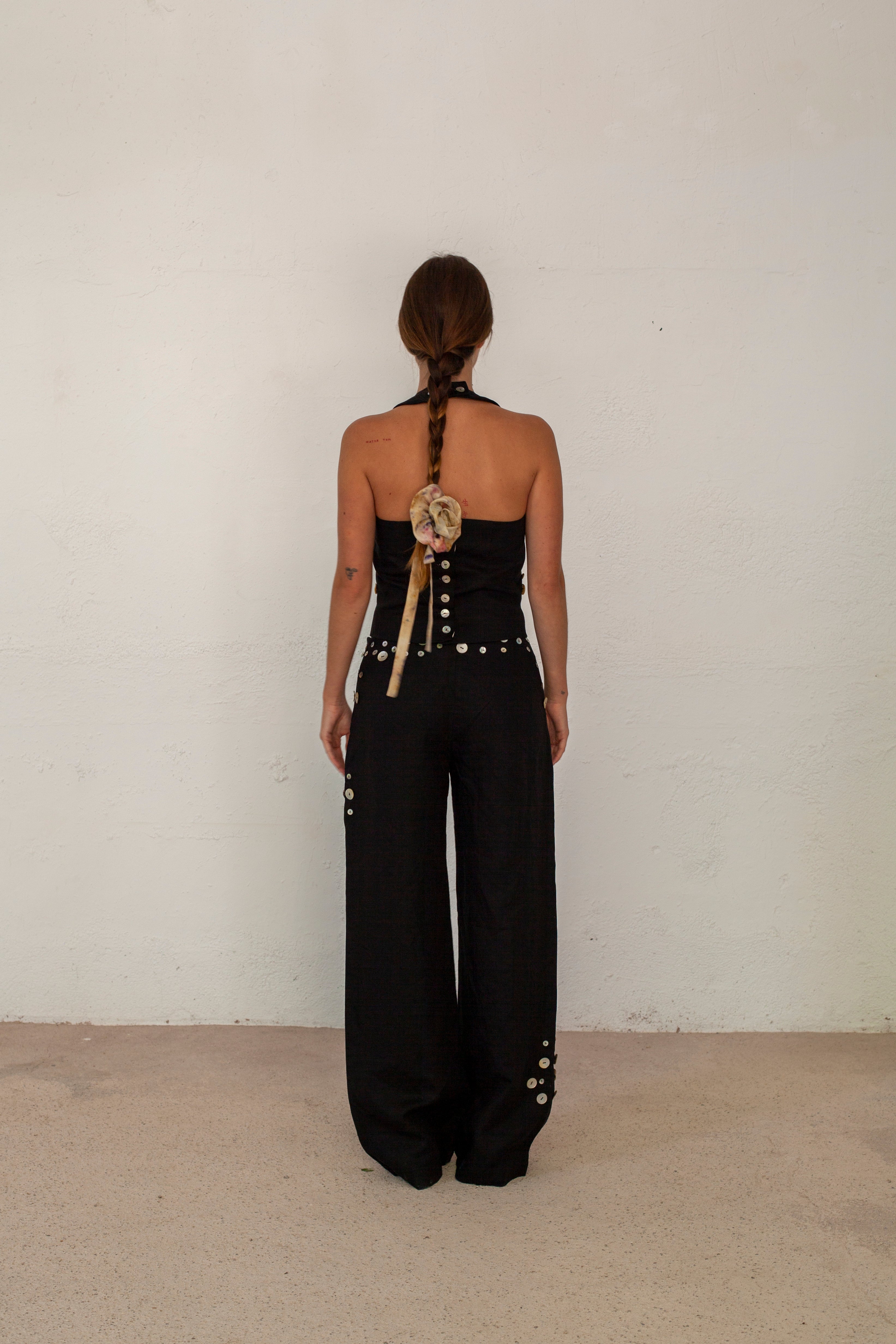 M O C_Black Manila Trousers_3